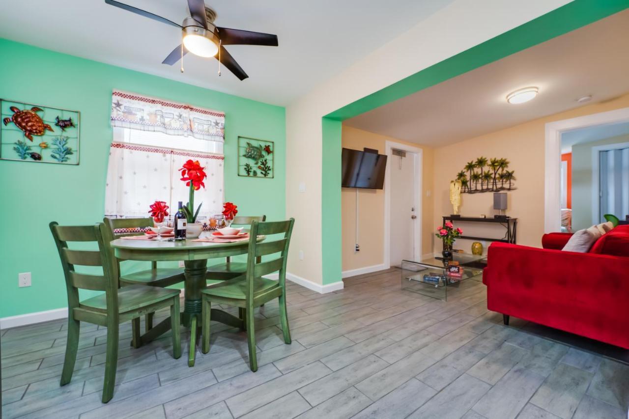 Beach Chairs, Good Kitchen, Strong Wifi On 14Th Ave Форт-Лодердейл Экстерьер фото